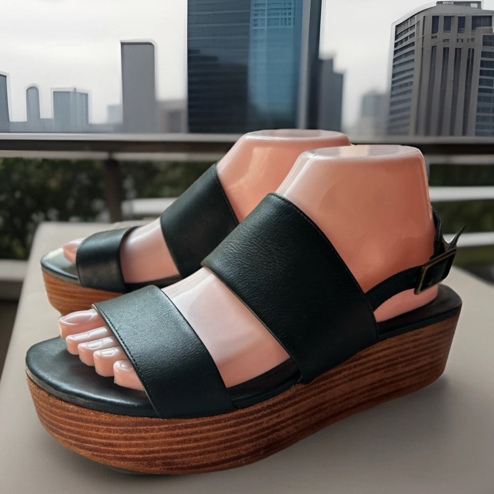 Women’s Able Local Global Pamela Black leather platform Slingback Sandals 8 M